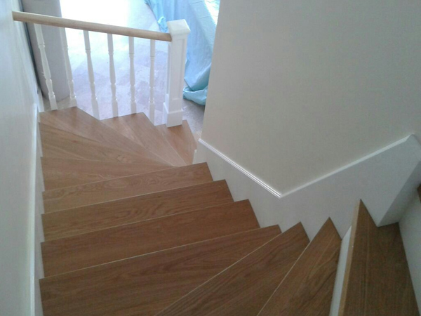 Ahşap merdiven imalatı, ahşap merdiven tamiratı, ahşap merdiven bakım onarım, ahşap merdiven renk değiştirme, istanbul